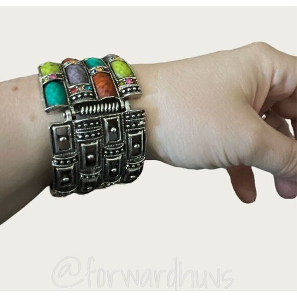 Multi-Colored Hinge Bracelet with Rhinestone - Picture 4 of 9